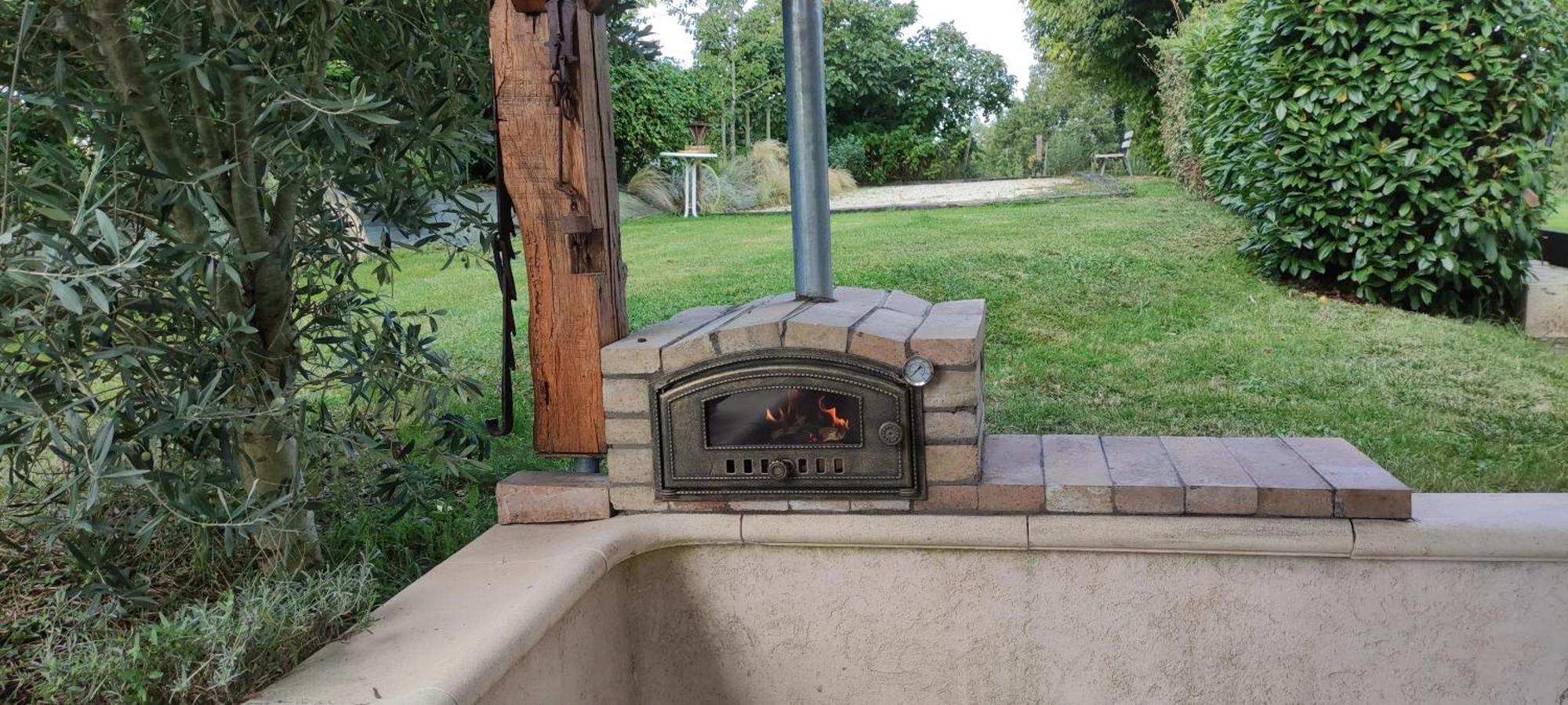 Villa Charmante A Bosset Avec Piscine Partagee Kültér fotó